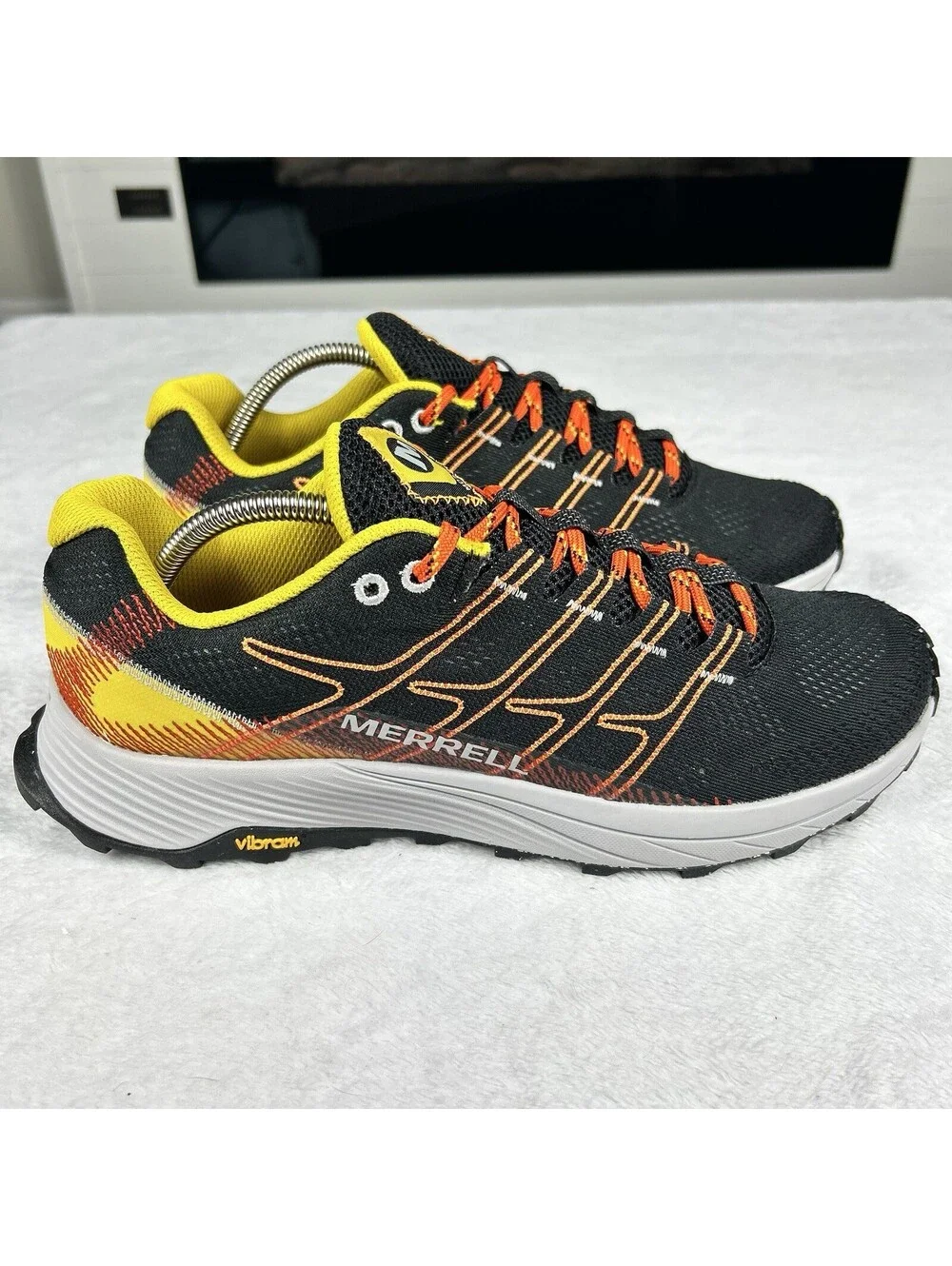 Merrell Moab Flight Trail Running Shoes Mens Size 10.5 Black/Sulphur J067531 New